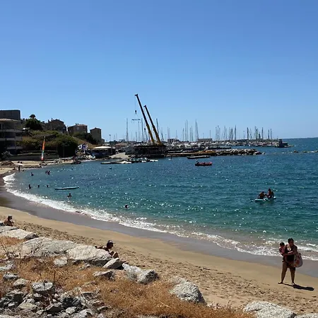 Bel T1 Devant La Plage, Face 프로프리아노