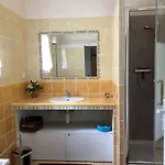Apartment Bel T1 Devant La Plage, Face